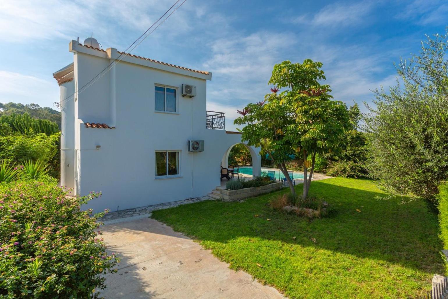 Sun Beach Villa Tria Polis Ngoại thất bức ảnh