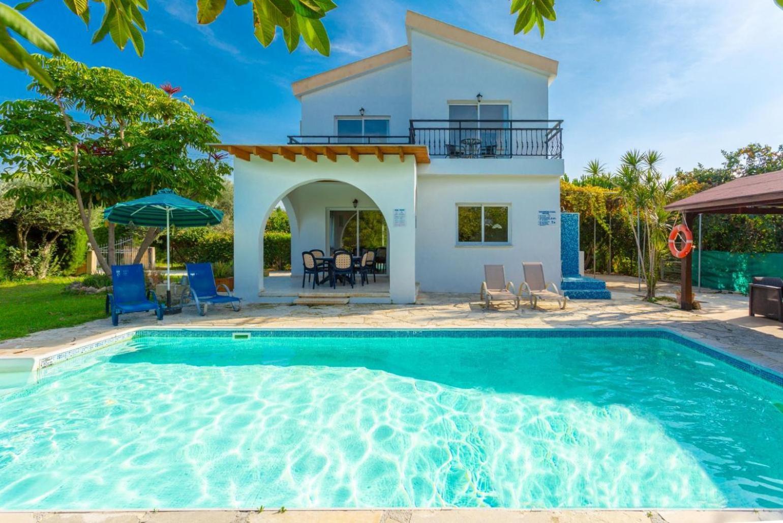 Sun Beach Villa Tria Polis Ngoại thất bức ảnh